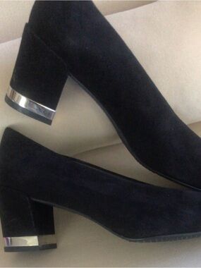 Stuart Weitzman Black Block Pumps, 10